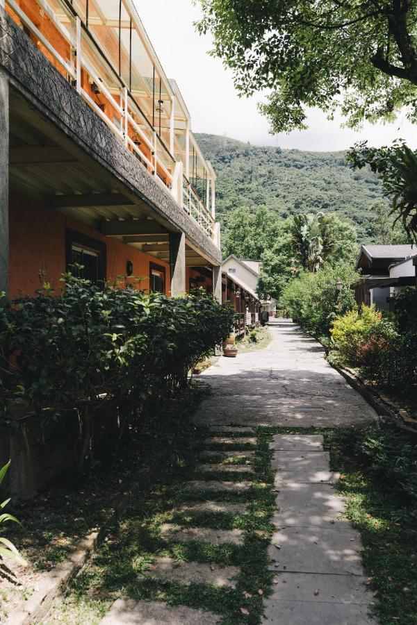 Appartement Monet Garden Coffee Farm à Chinan Extérieur photo